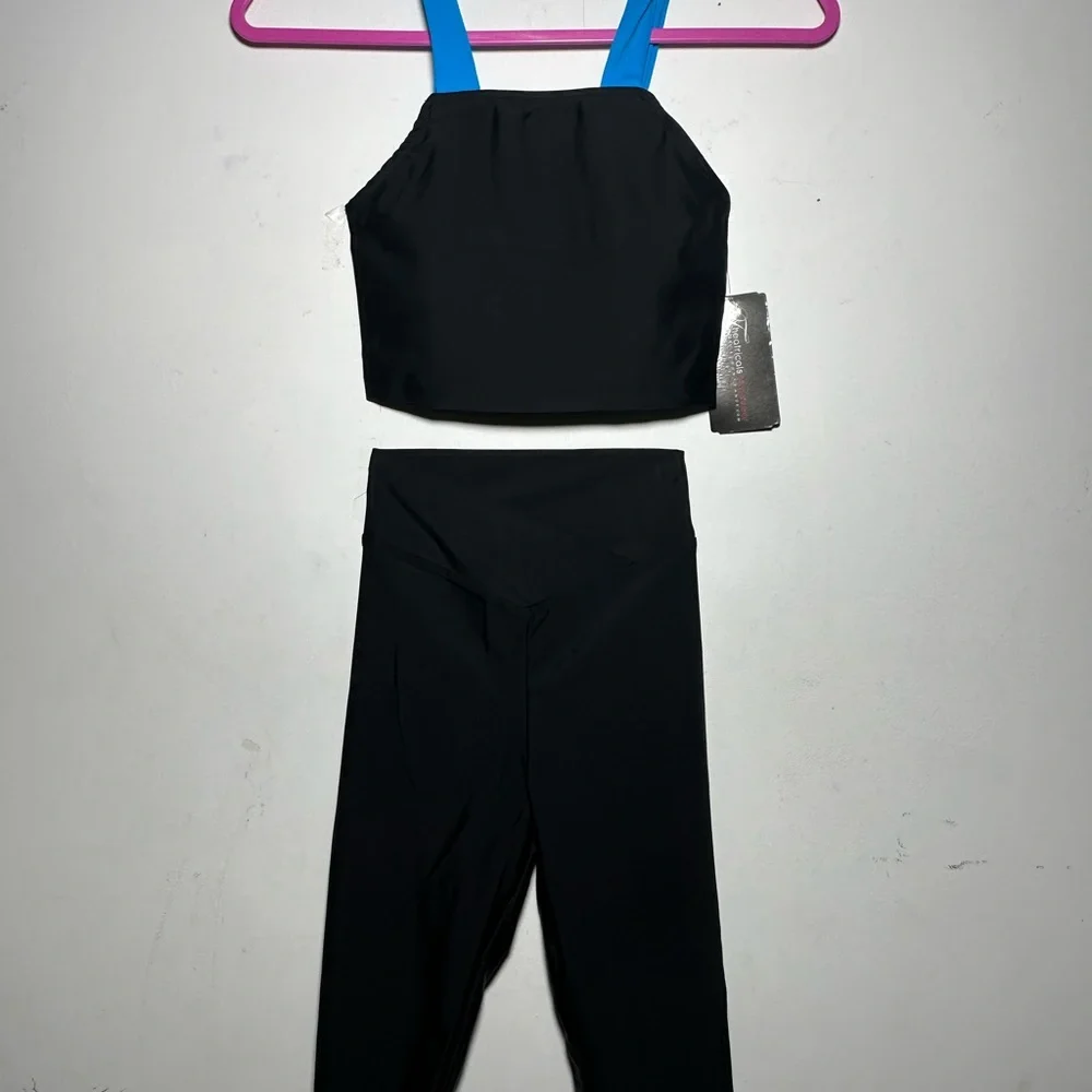 Theatricals Black Turquoise 2PC Dance Set Crop Top and Bike Shorts‎ Adult XS NWT
